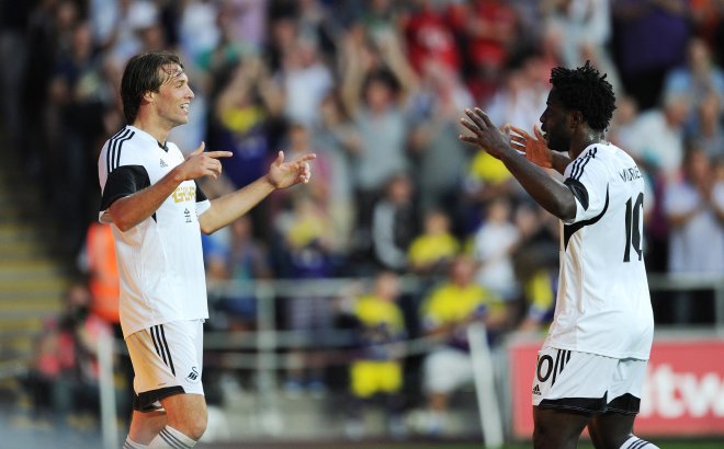 el-bony-and-michu-start-for-swans
